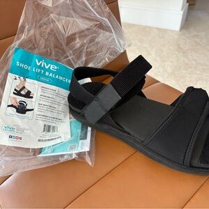 Vive Black Shoe Lift Balancer